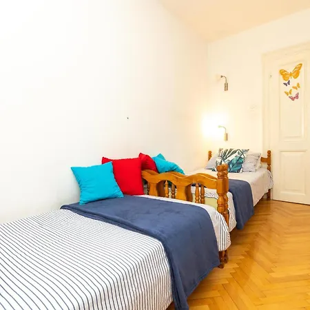 Apartament Sergio *